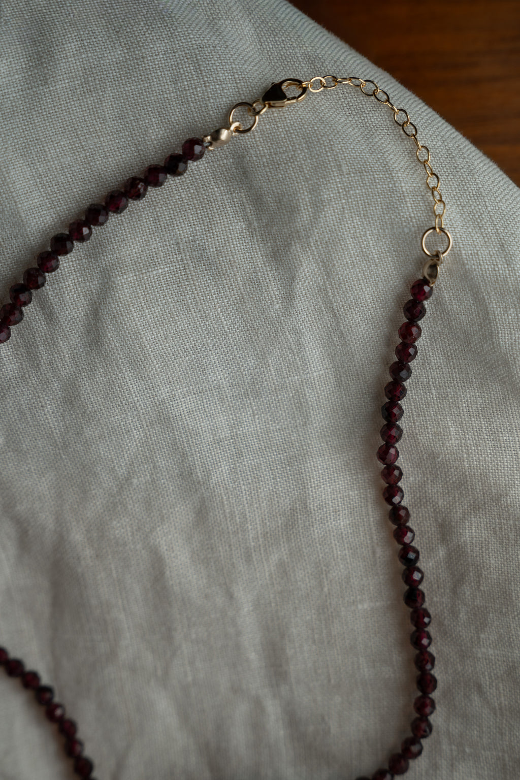 Garnet bead necklace Gold-Filled